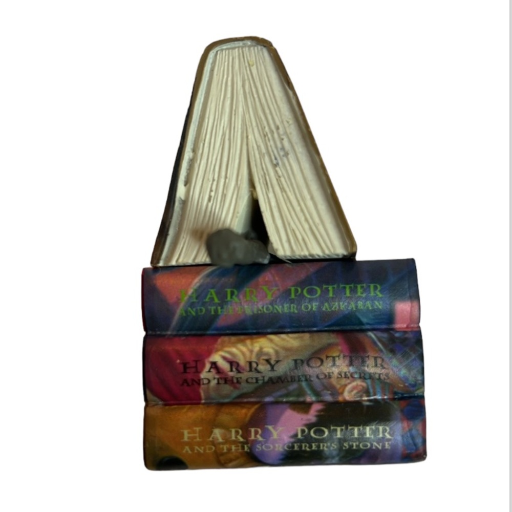 Hallmark Ornament Harry Potter Stacked BOOKS AND WAND Christmas Ornament - Picture 2 of 12